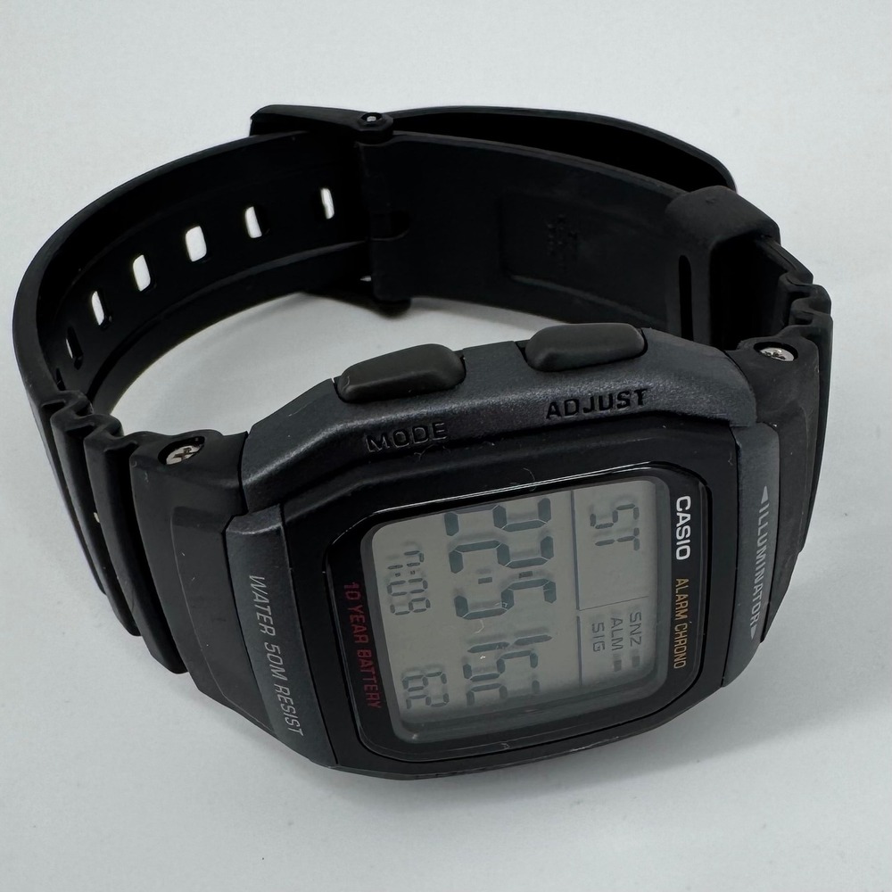 Casio W-96H Illuminator Digital Watch Mens Black Alarm Chrono 10 Year Battery